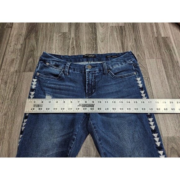 Dear John Women Size 27 Joyrich Comfort Skinny Distressed Embroidered Blue Jeans - Picture 9 of 12